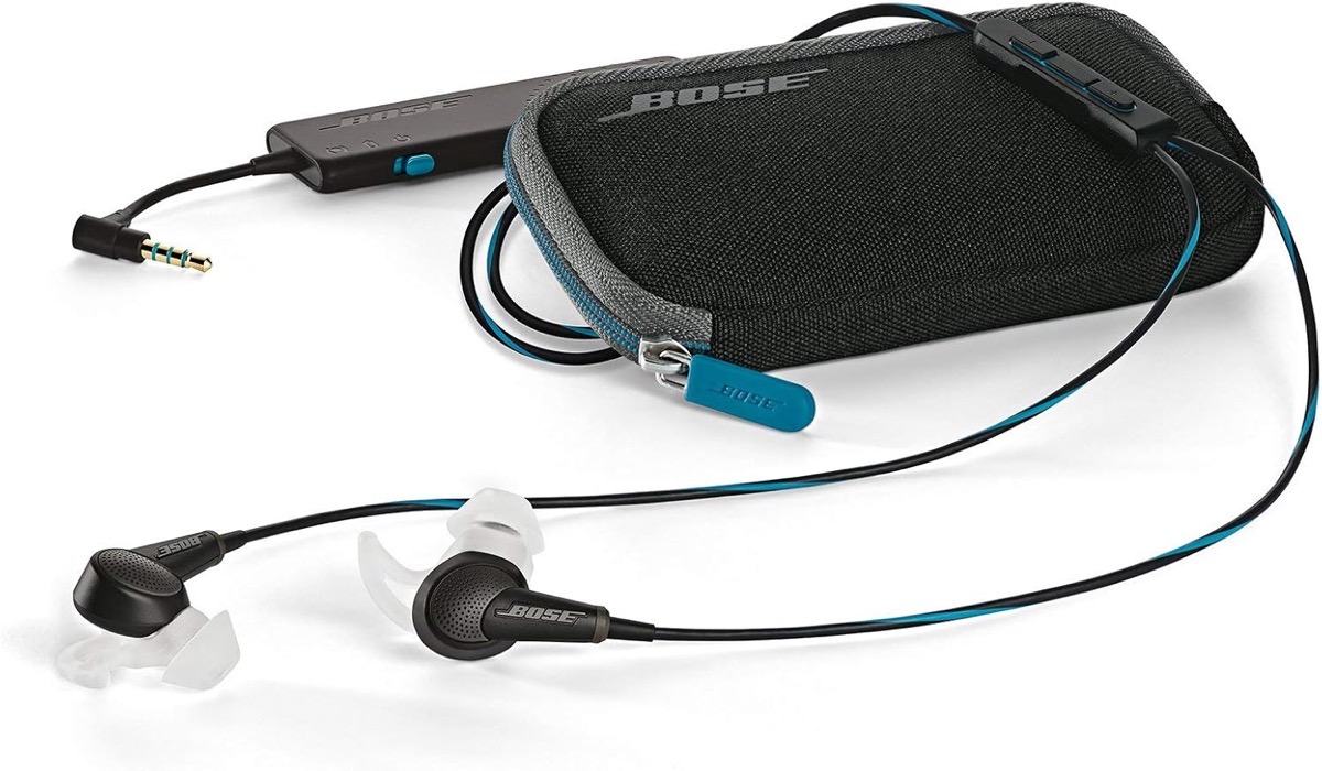 Bose QC20 earbuds showing flanges along with case and controller.